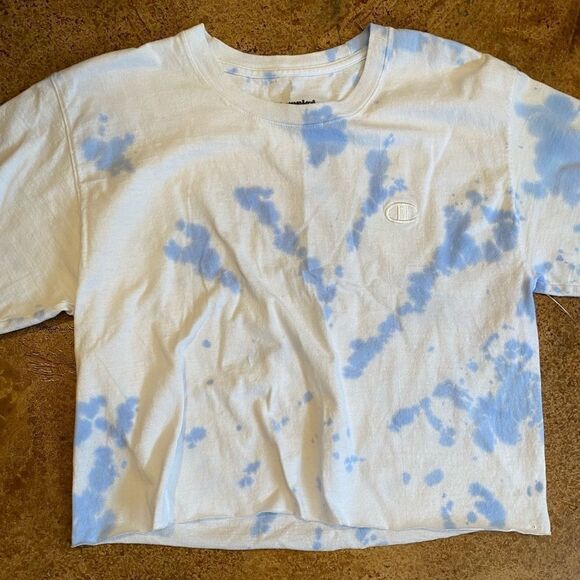 CHAMPION blue and white tie dye crop top tee - Picture 2 of 7